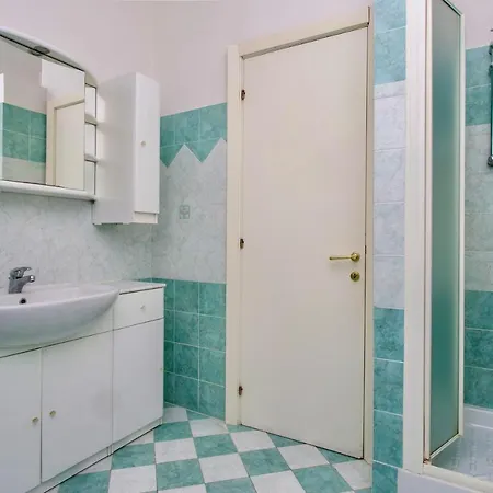 Apartamento N131 - Numana, Delizioso Trilocale Con Terrazzo
